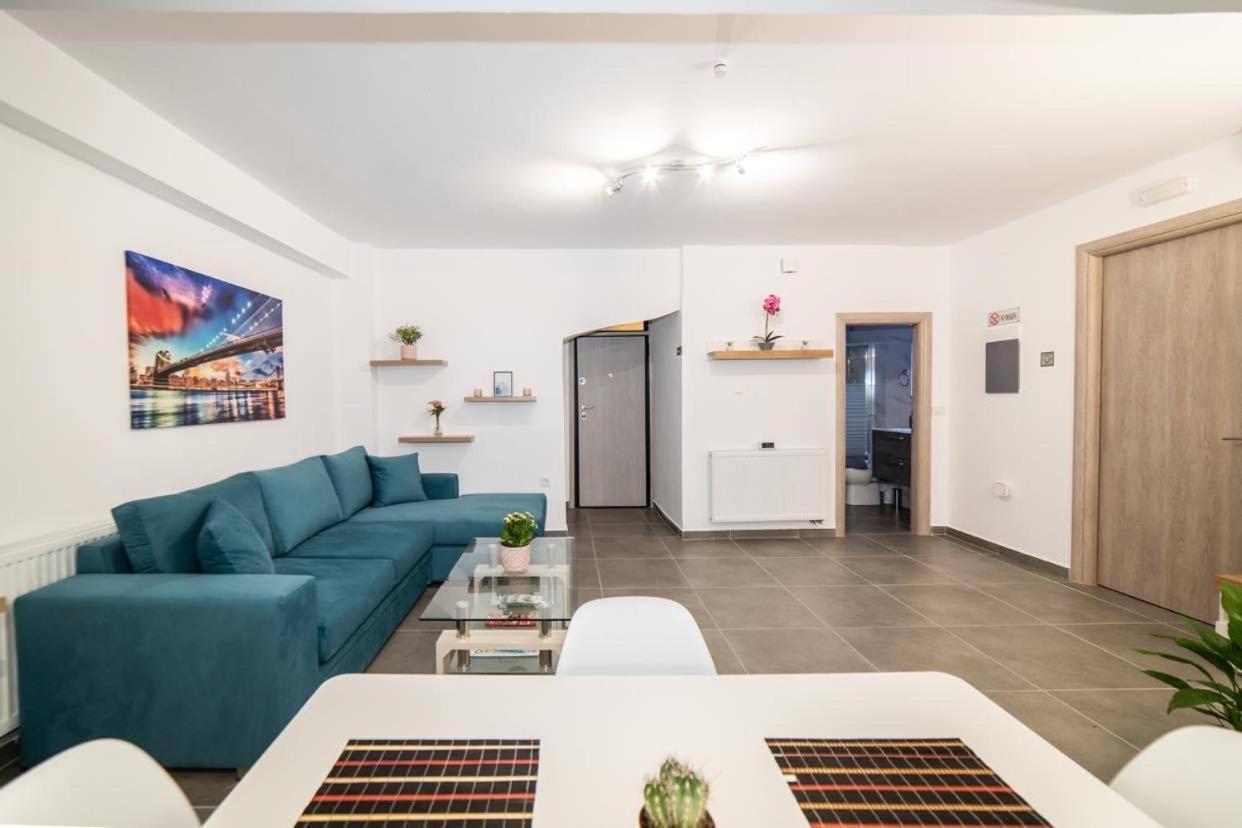 Brand New Aprt With Backyard In Lycabettus Hill ! Daire Atina Dış mekan fotoğraf