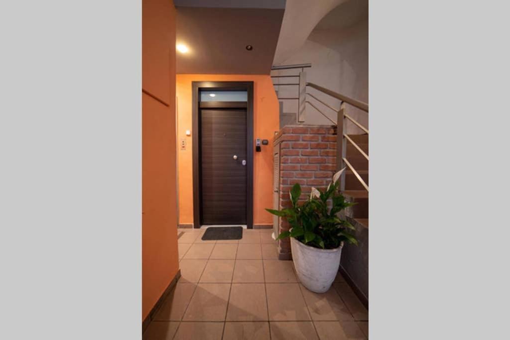 Brand New Aprt With Backyard In Lycabettus Hill ! Daire Atina Dış mekan fotoğraf