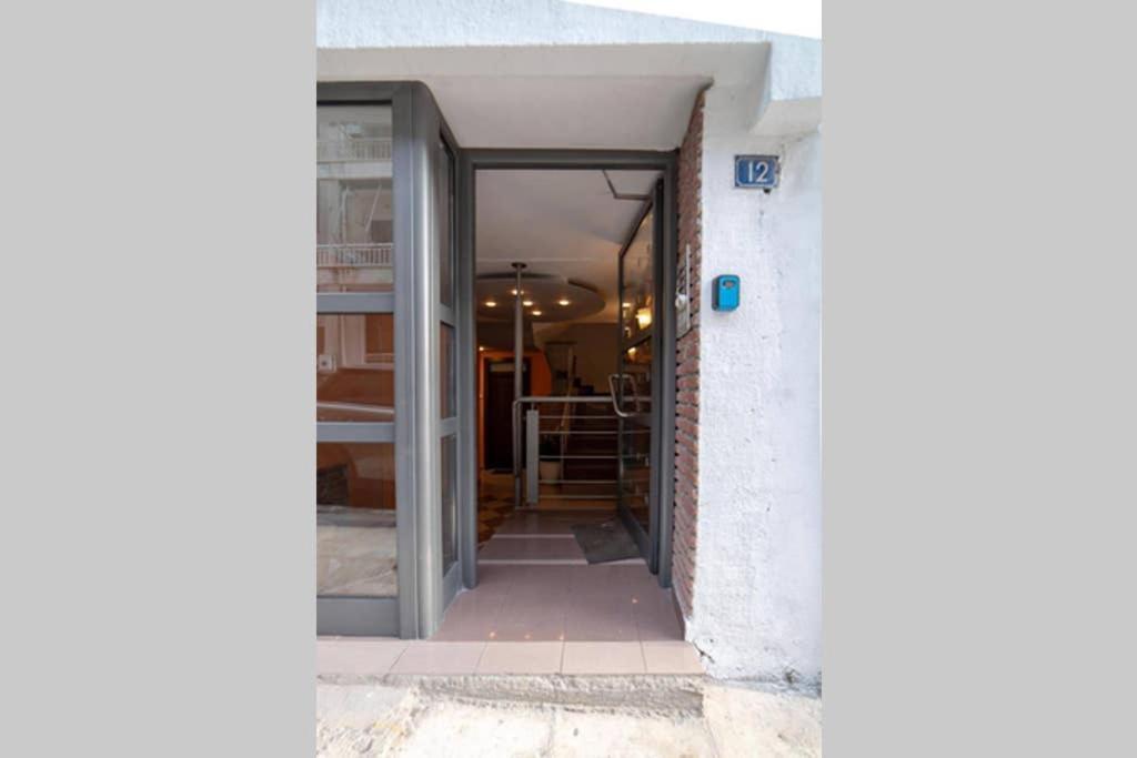 Brand New Aprt With Backyard In Lycabettus Hill ! Daire Atina Dış mekan fotoğraf